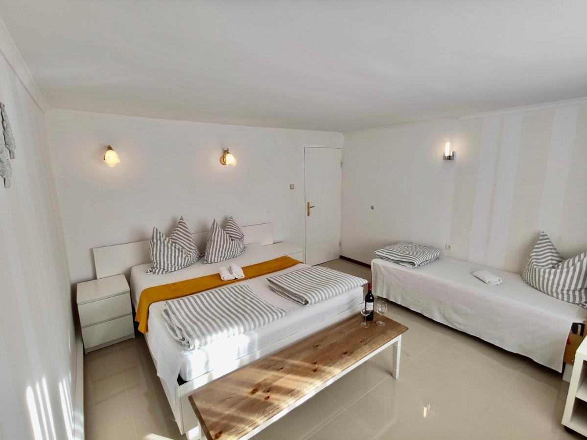 Iwona Pokoje Apartamenty Karwia Ngoại thất bức ảnh