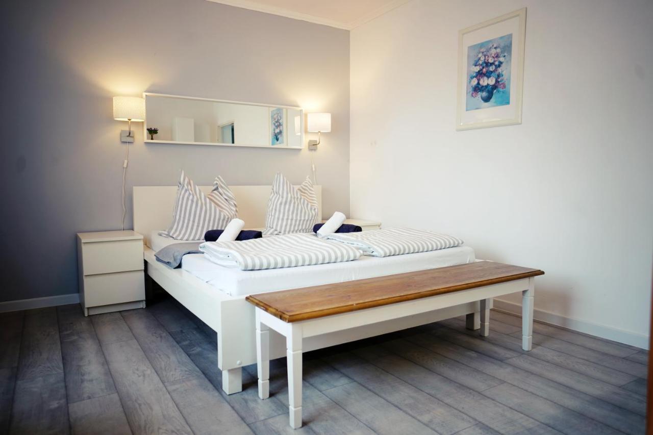 Iwona Pokoje Apartamenty Karwia Ngoại thất bức ảnh