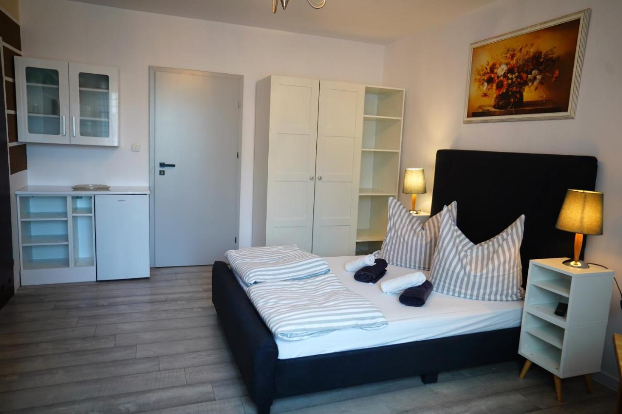 Iwona Pokoje Apartamenty Karwia Ngoại thất bức ảnh