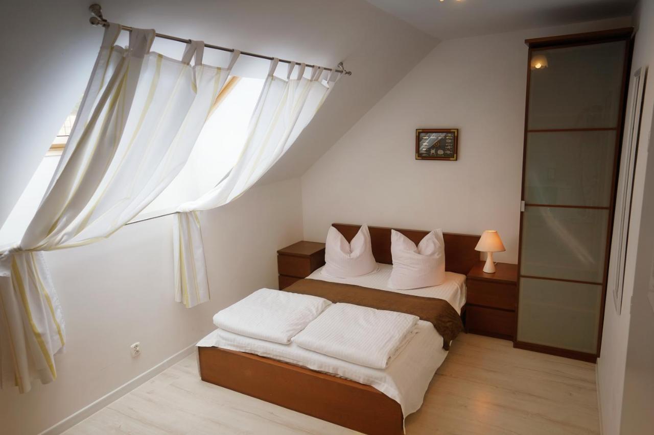 Iwona Pokoje Apartamenty Karwia Ngoại thất bức ảnh