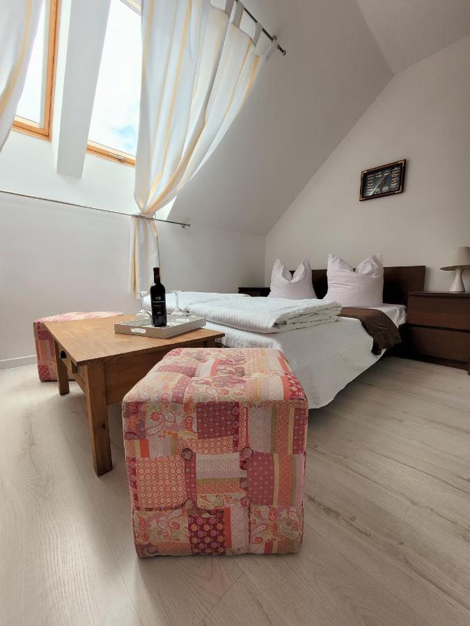 Iwona Pokoje Apartamenty Karwia Ngoại thất bức ảnh