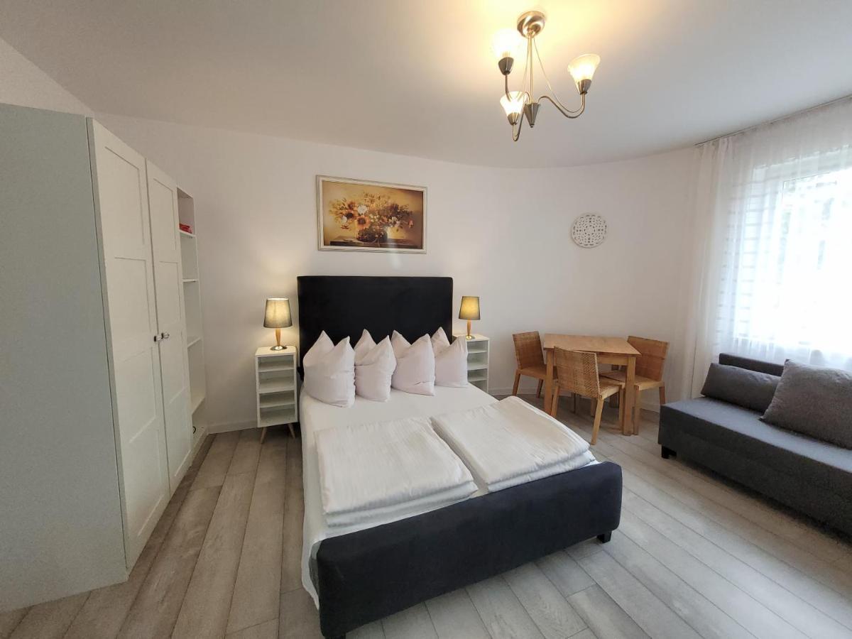 Iwona Pokoje Apartamenty Karwia Ngoại thất bức ảnh