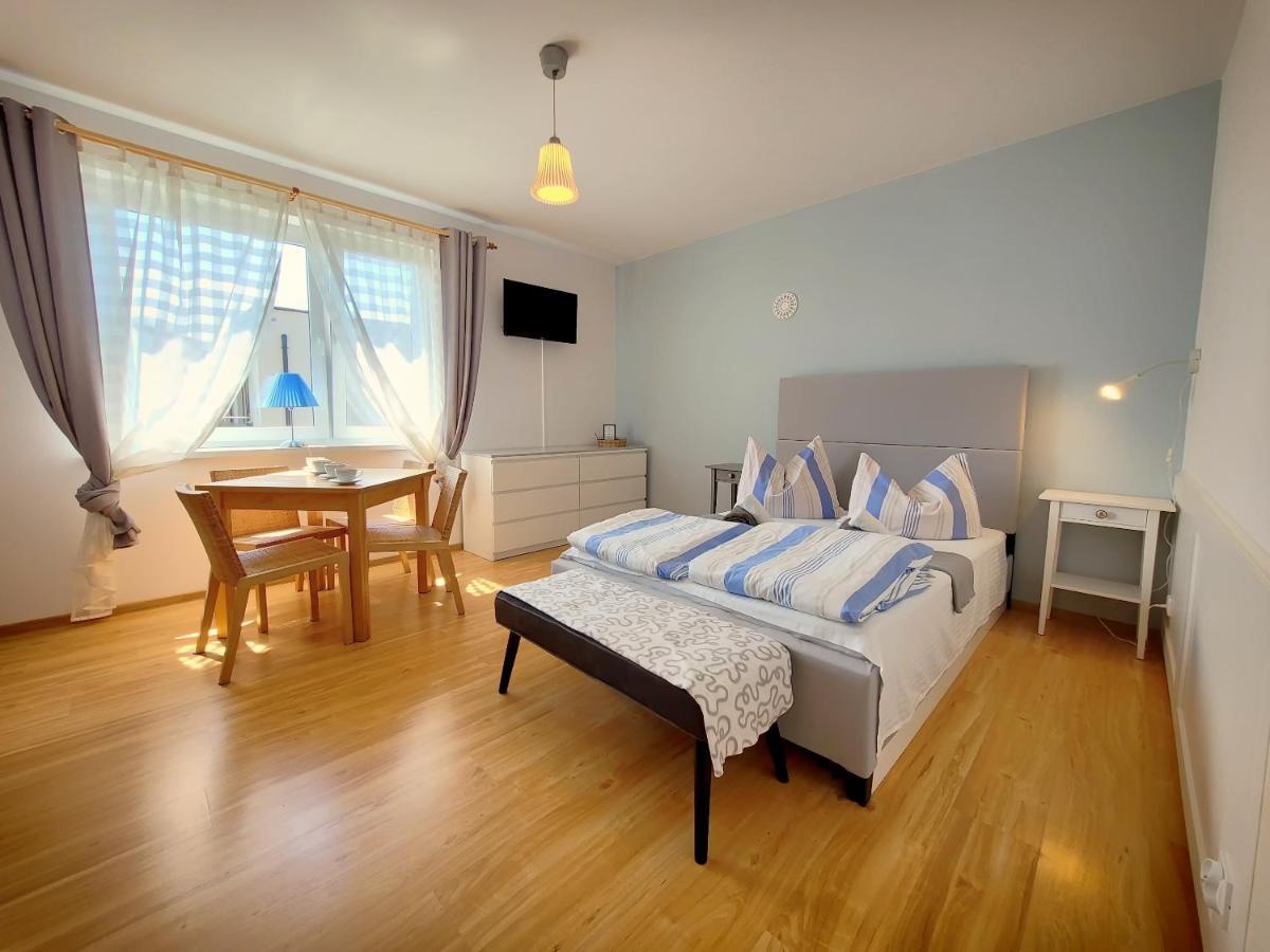 Iwona Pokoje Apartamenty Karwia Ngoại thất bức ảnh